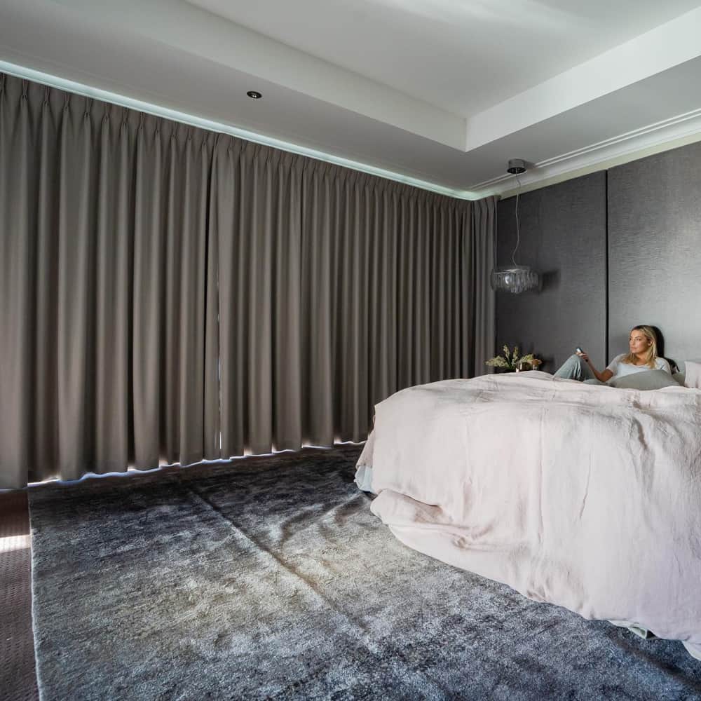 Blackout Motorized Curtain